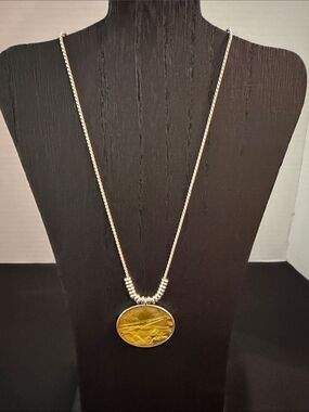 APOSTROPHE Silver Necklace with Yellow Stone Pendant